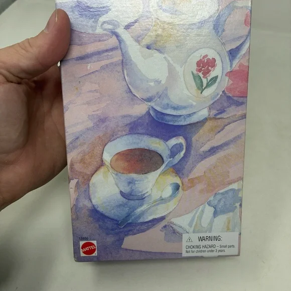 Avon Spring Tea Party Barbie 1997 Special Edition brand new - Picture 3 of 16